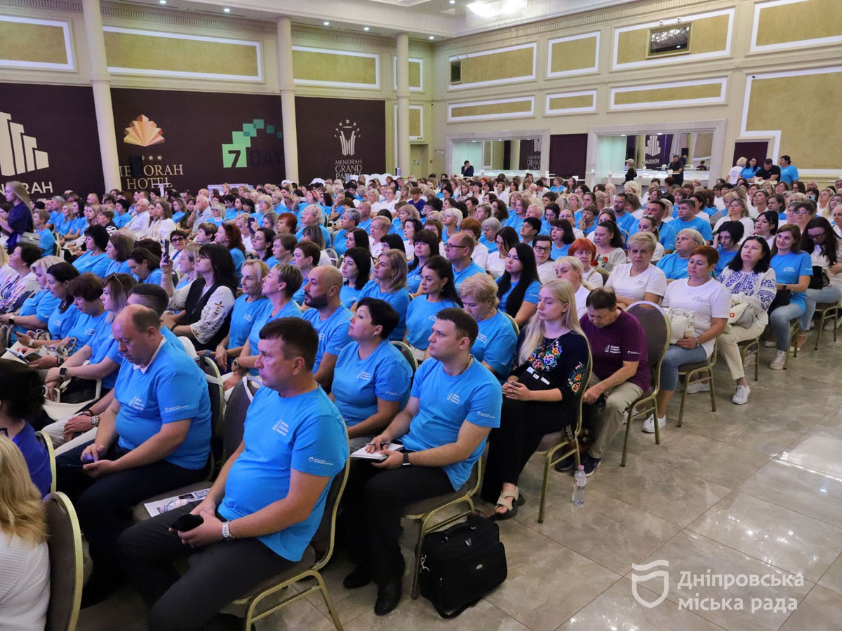 Образование Днепра готовят к зиме: почти 100 тысяч учеников, укрытия и альтернативная энергия Образование Днепра готовят к зиме: почти 100 тысяч учеников, укрытия и альтернативная энергия