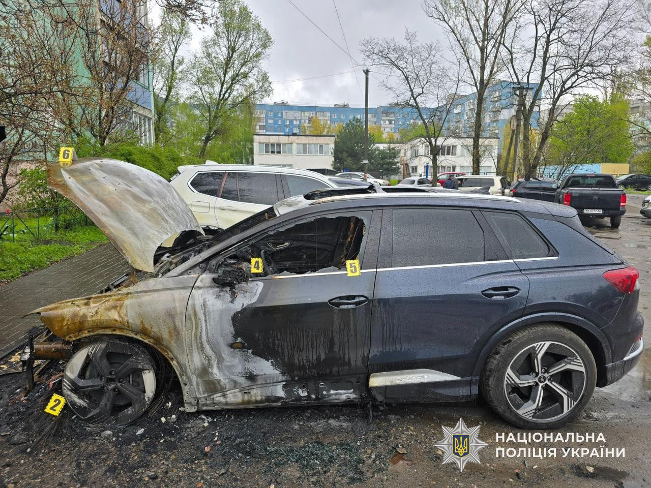 В Самаре 21-летнему мужчине сообщили о подозрении в поджоге Audi Q4: ущерб превысил 1,3 миллиона гривен В Самаре 21-летнему мужчине сообщили о подозрении в поджоге Audi Q4: ущерб превысил 1,3 миллиона гривен