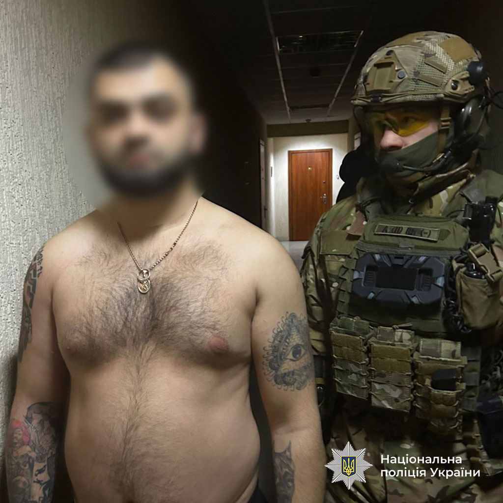 На Днепропетровщине задержали группировку, участники которой вывозили военнослужащих из мест прохождения службы и переправляли их через границу На Днепропетровщине задержали группировку, участники которой вывозили военнослужащих из мест прохождения службы и переправляли их через границу