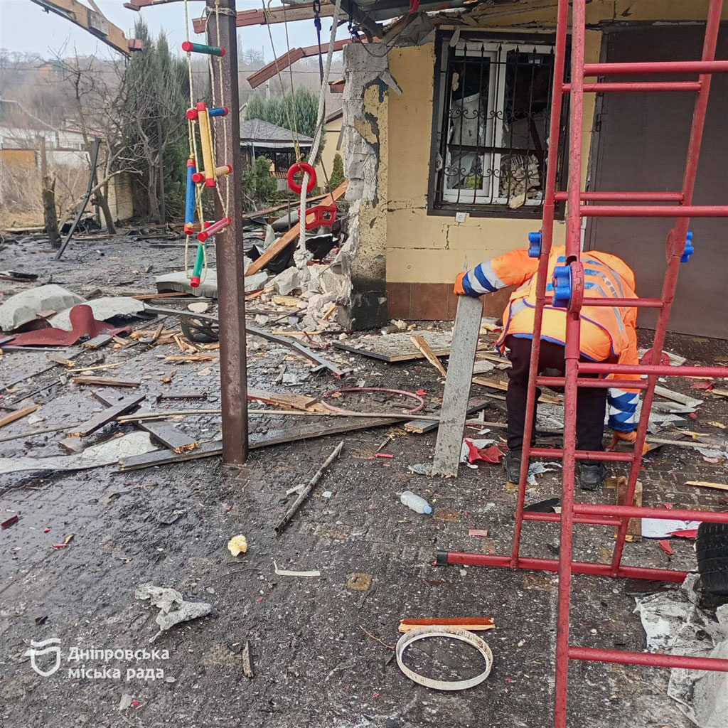 Последствия вражеских атак по Днепропетровской области 11 - 12 февраля 2026 года Последствия вражеских атак по Днепропетровской области 11 - 12 февраля 2026 года