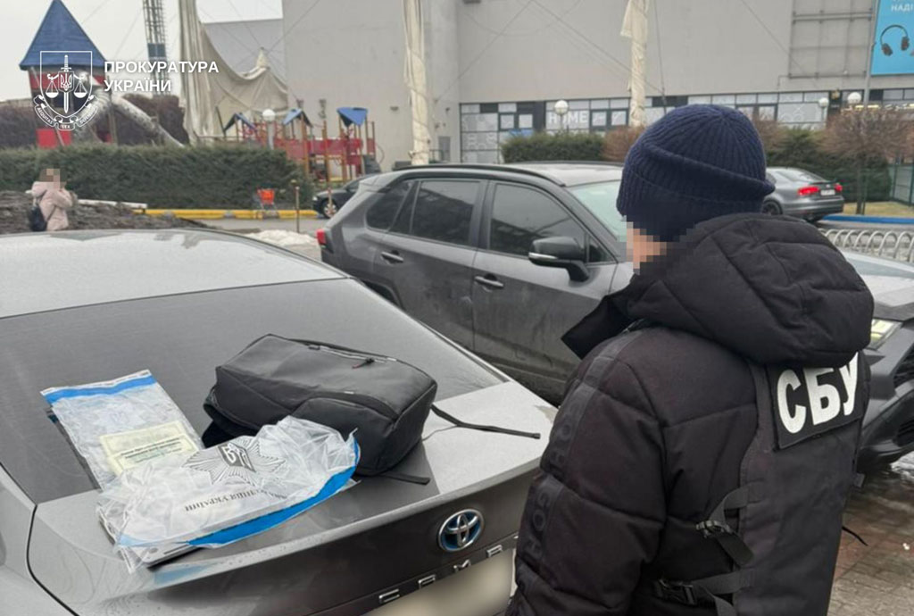 За 7 тыс. долларов обещал «решить вопрос» с ВЛК: в Днепре разоблачен адвокат За 7 тыс. долларов обещал «решить вопрос» с ВЛК: в Днепре разоблачен адвокат