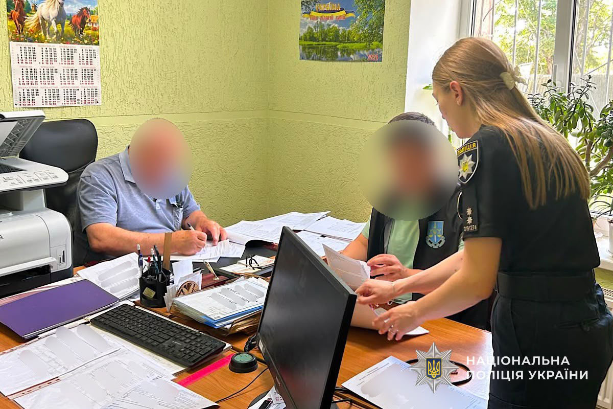 На Днепропетровщине будут судить директора коммунального предприятия за незаконную добычу подземных вод: ущерб государству оценили почти в 90 млн гривен На Днепропетровщине будут судить директора коммунального предприятия за незаконную добычу подземных вод: ущерб государству оценили почти в 90 млн гривен