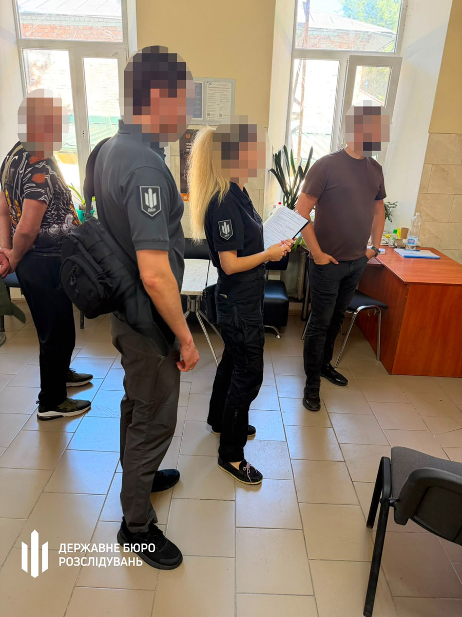 ДБР начало масштабную спецоперацию «Честный призыв»: выявлены коррупционные схемы в ТЦК по всей Украине ДБР начало масштабную спецоперацию «Честный призыв»: выявлены коррупционные схемы в ТЦК по всей Украине