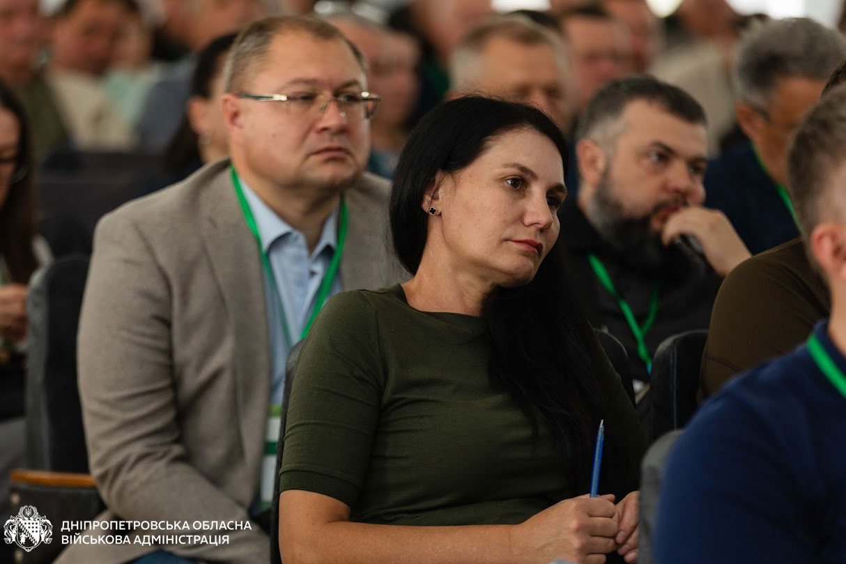Аграрии Днепропетровщины обсудили вызовы военного времени и перспективы развития отрасли на масштабном форуме в Днепре Аграрии Днепропетровщины обсудили вызовы военного времени и перспективы развития отрасли на масштабном форуме в Днепре
