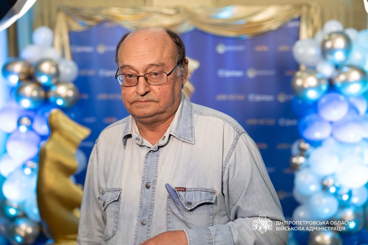 На Днепропетровщине назвали лучших театралов года: кто стал победителем фестиваля «Сичеславна-2026» На Днепропетровщине назвали лучших театралов года: кто стал победителем фестиваля «Сичеславна-2026»