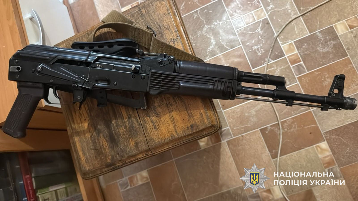 На Днепропетровщине разоблачили группу «черных лесорубов»: ущерб государству приблизился к 700 тысячам гривен На Днепропетровщине разоблачили группу «черных лесорубов»: ущерб государству приблизился к 700 тысячам гривен