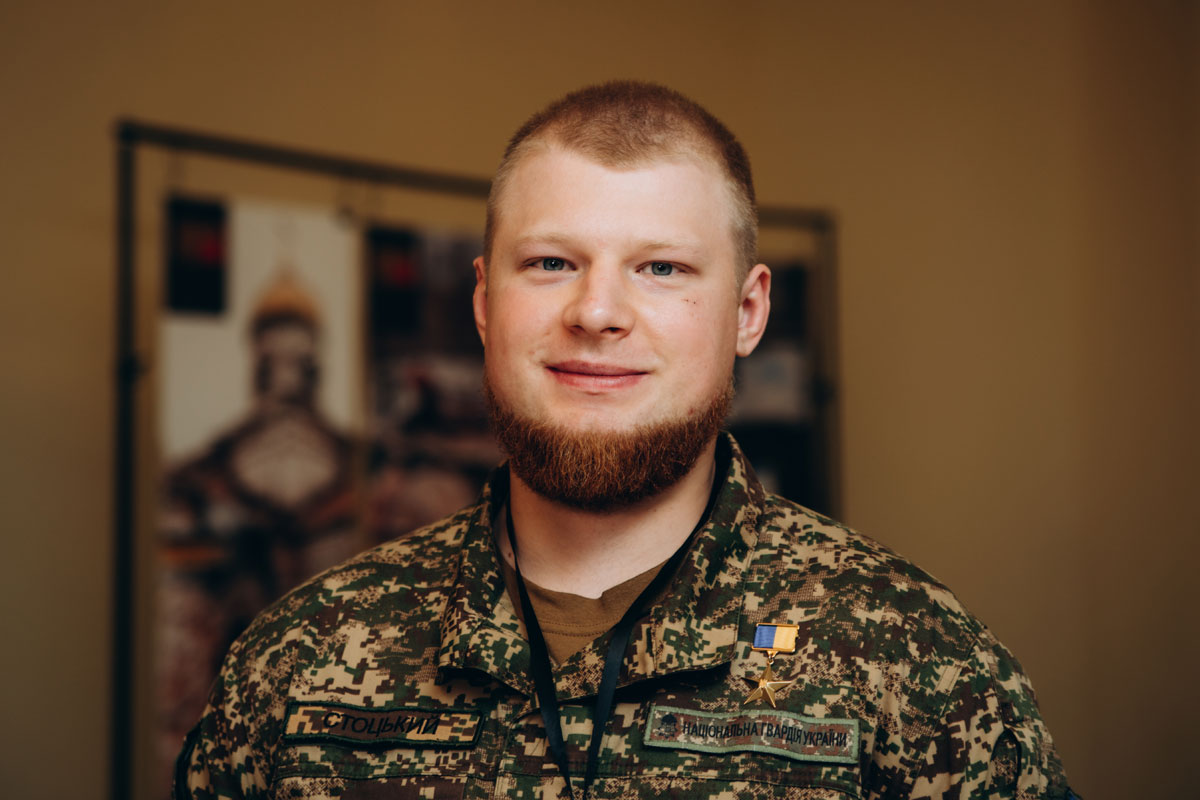 військовий, Герой України Влад Стоцький військовий, Герой України Влад Стоцький