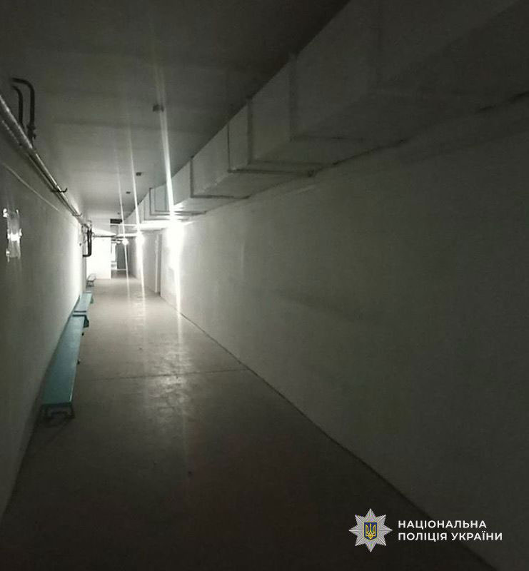 В Днепропетровской области завершено расследование дела о хищении почти миллиона гривен при ремонте школьного укрытия В Днепропетровской области завершено расследование дела о хищении почти миллиона гривен при ремонте школьного укрытия