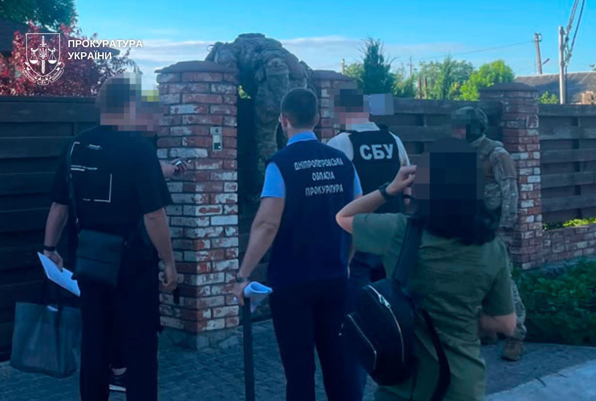 В Самаре на Днепропетровщине разоблачили схему фиктивного трудоустройства: бюджету нанесли ущерб более чем на 1,6 млн гривен В Самаре на Днепропетровщине разоблачили схему фиктивного трудоустройства: бюджету нанесли ущерб более чем на 1,6 млн гривен
