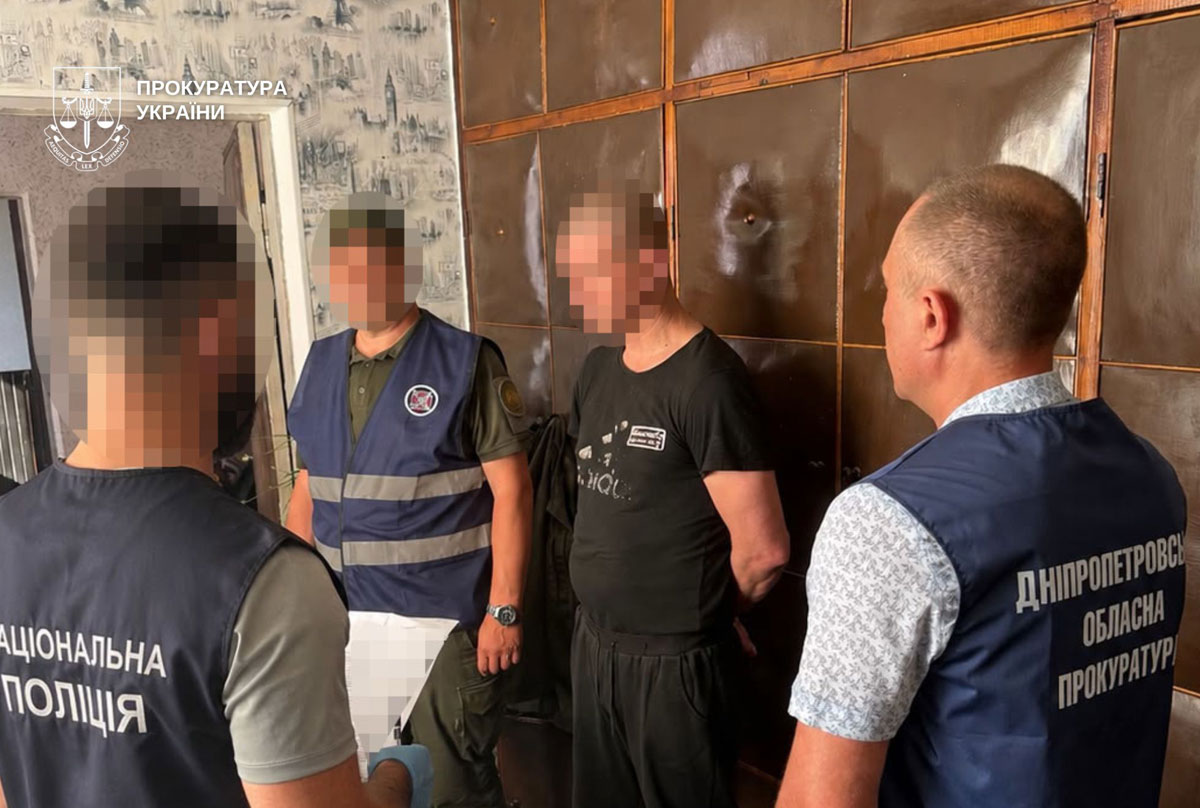 В Днепропетровской области разоблачили канал поставки наркотиков в колонию: среди подозреваемых сотрудник учреждения В Днепропетровской области разоблачили канал поставки наркотиков в колонию: среди подозреваемых сотрудник учреждения