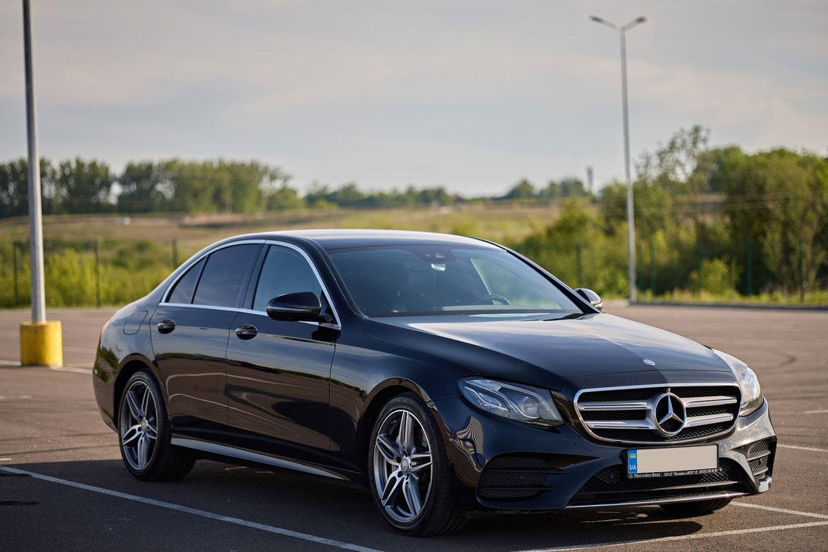 Mercedes E-Class &ndash; ���� 1