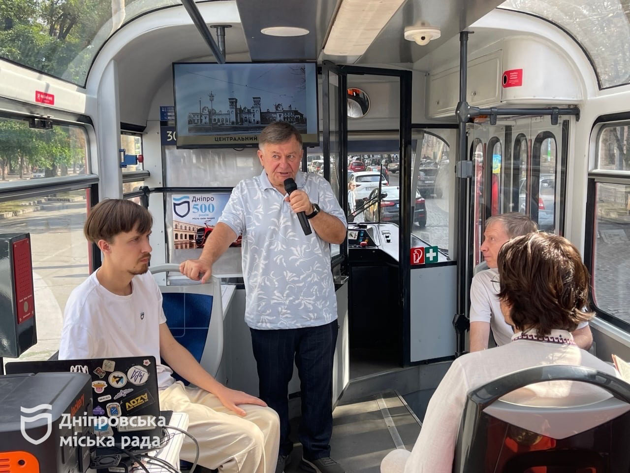 «Музей на рельсах»: бесплатные экскурсии на панорамном и ретротрамвае «Музей на рельсах»: бесплатные экскурсии на панорамном и ретротрамвае