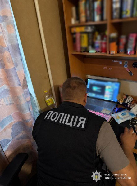 В Днепре разоблачили мужчину, подозреваемого в распространении детской порнографии через Telegram В Днепре разоблачили мужчину, подозреваемого в распространении детской порнографии через Telegram