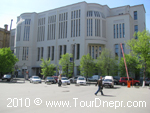 Днепропетровская филармония общий вид /images/stories/theatres_and_cinemas/Dnepr_Philharmonic_1_1.jpg